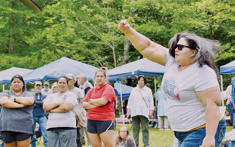 Terinda Bird was the winner of the Cast Iron Lid Toss at Saturday’s Fading Voices Demonstration.
