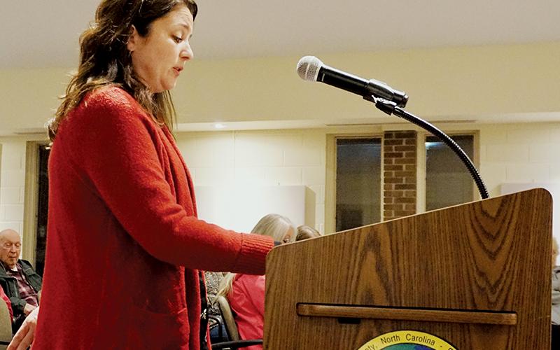 Graham County resident Brandi Adams addresses the local health board during Nov. 15’s special-called meeting about the controversial “Ella” emergency contraceptive. Photo by Randy Foster/news@grahamstar.com