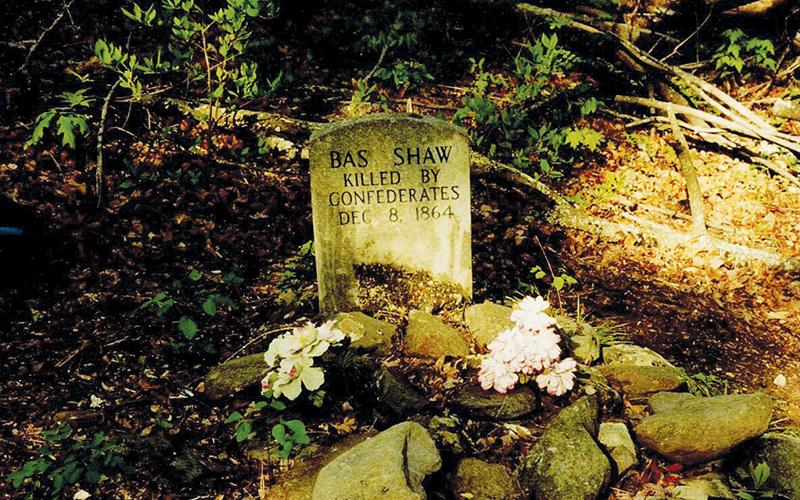 The grave of Bas Shaw. Photo by Marshall McClung/The Graham Star
