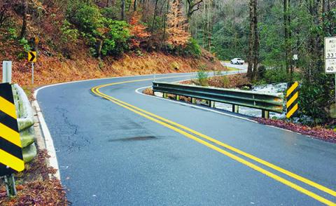 Belvie’s Curve has wrecked many a vehicle, most recently including the stolen car of an alleged armed robber. Photo by Robbi Pounds/rpounds@grahamstar.com