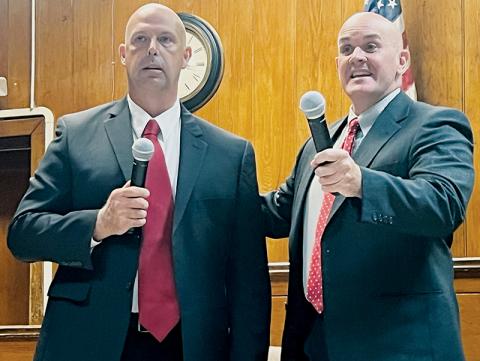 Graham County Sheriff candidates Brad Hoxit (left, unaffiliated) and Russell Moody (Republican) come together for a moment of unity at the conclusion of Saturday’s General Election Forum. Photo by Kevin Hensley/editor@grahamstar.com