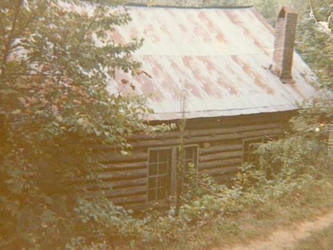 A Cherokee Indian trail passed near the old McClung home place on Atoah.