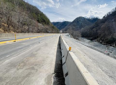 Only one lane of traffic will be the standard pattern for a 12-mile segment of  Interstate 40 in North Carolina and Tennessee, as the road was back open for travelers Saturday following a five-month closure. Photos courtesy of Kevin Hensley/editor@grahamstar.com